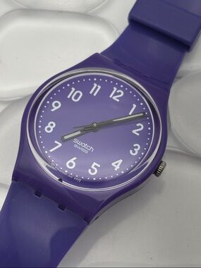 Swatch Watch - GV121 - CALLICARPA